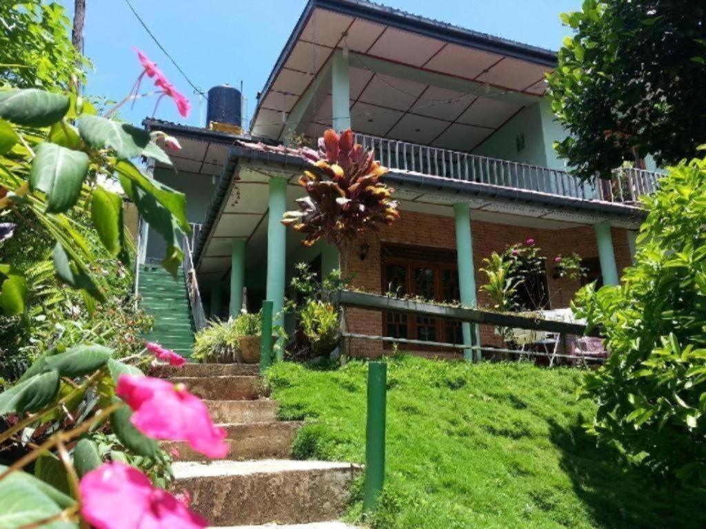 Little Heaven Guest Hotel Ella Bagian luar foto