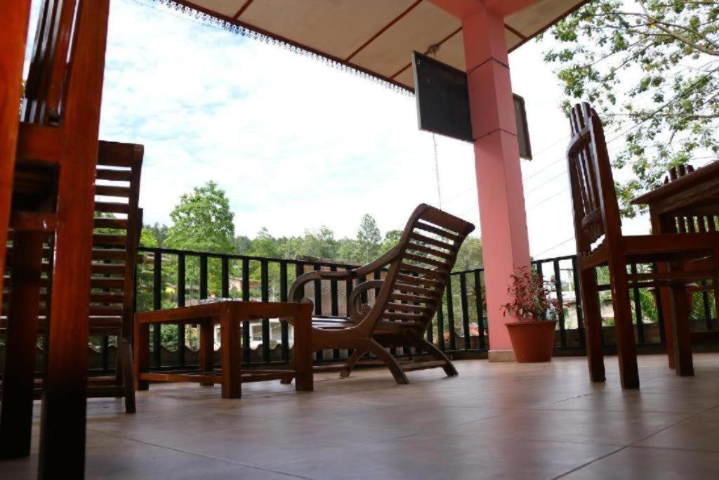 Little Heaven Guest Hotel Ella Bagian luar foto